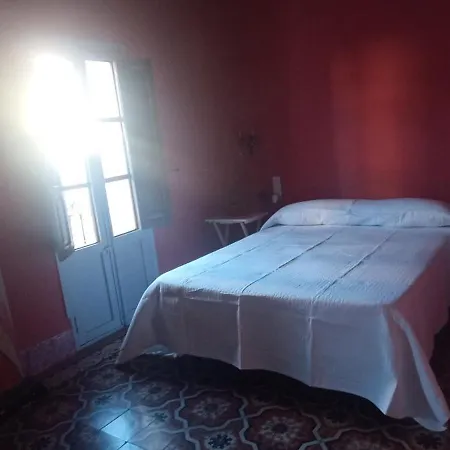 Casa Artistica 2 * Gandía